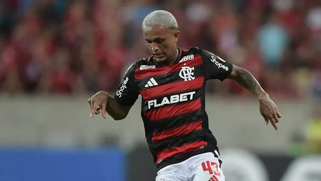 Wesley jogador do Flamengo durante partida contra o Deportivo Táchira no estádio Maracanã pelo campeonato Copa Libertadores 2025. Foto Thiago RibeiroAGIF