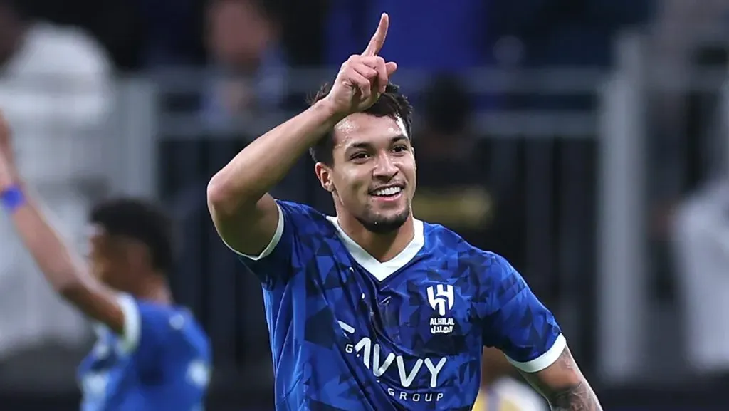 Marcos Leonardo, Bounou e Malcom são protagonistas em vitória do Al-Hilal sobre o Manchester City