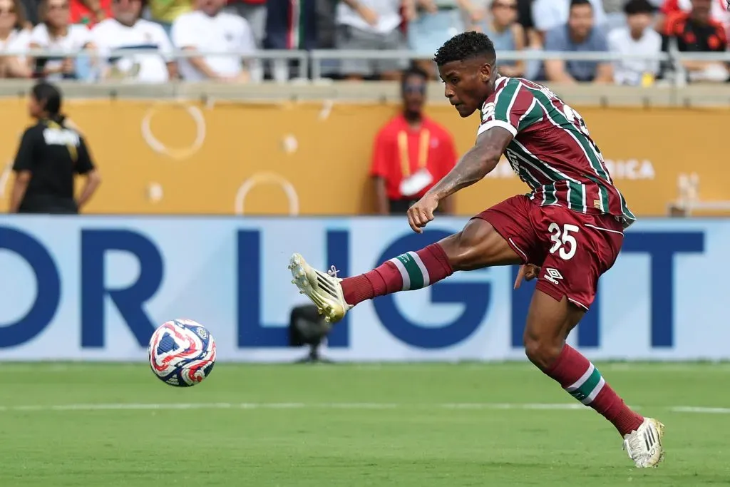 Hércules marcando gol da classificação. Foto: Buda Mendes/Getty Images