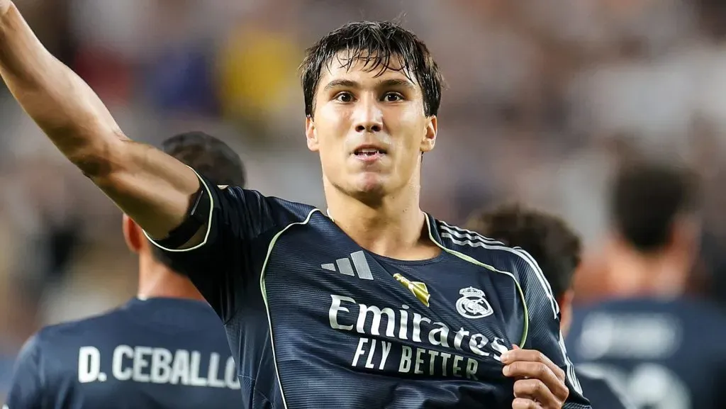 Gonzalo García celebrando gol pelo Real Madrid