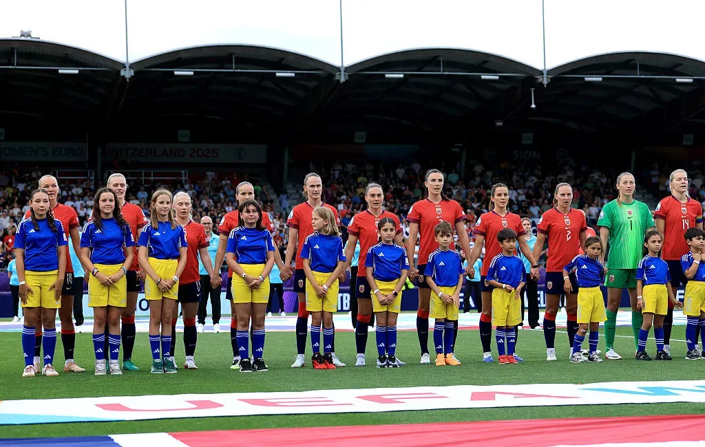Jogadoras da Noruega antes de partida da Eurocopa Feminina (Photo by Eddie Keogh/Getty Images)