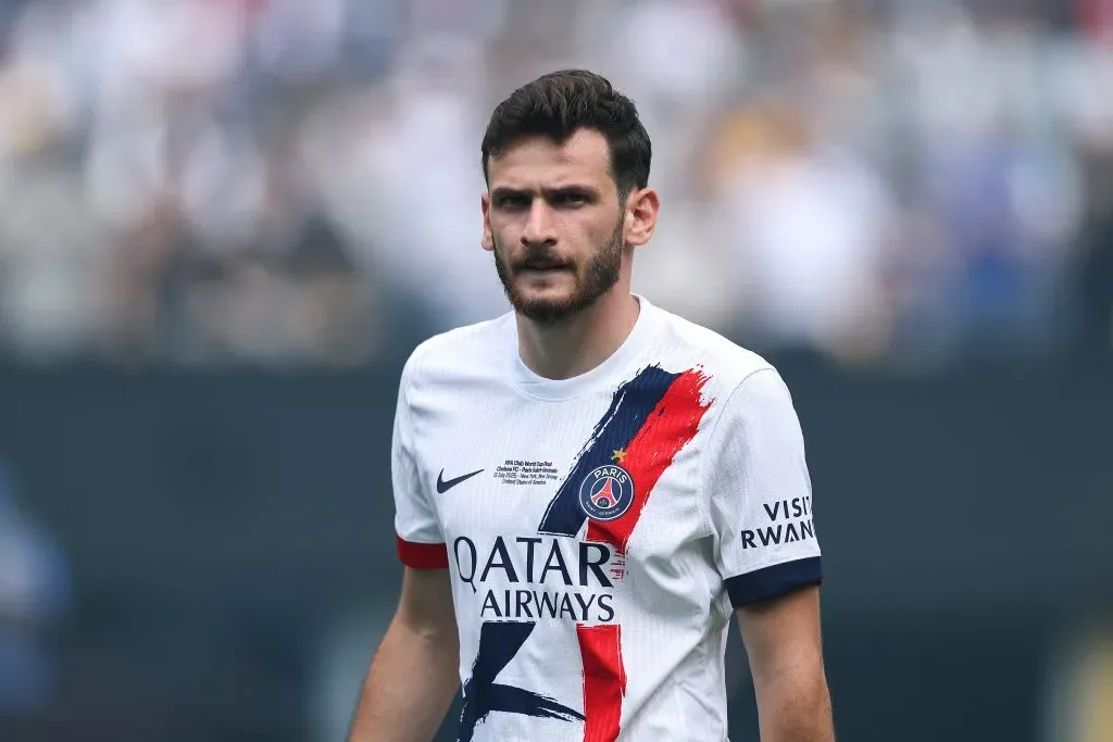 Kvaratskhelia poderia ser uma boa opção (Photo by Buda Mendes/Getty Images)