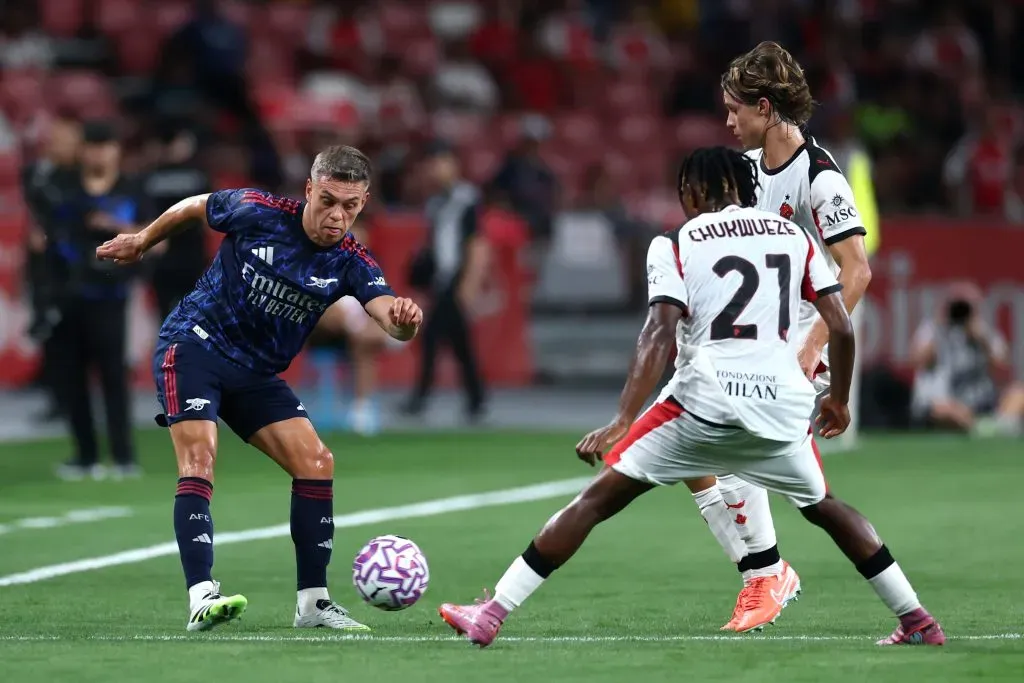 Arsenal vence Milan por 1 a 0. (Photo by Yong Teck Lim/Getty Images)