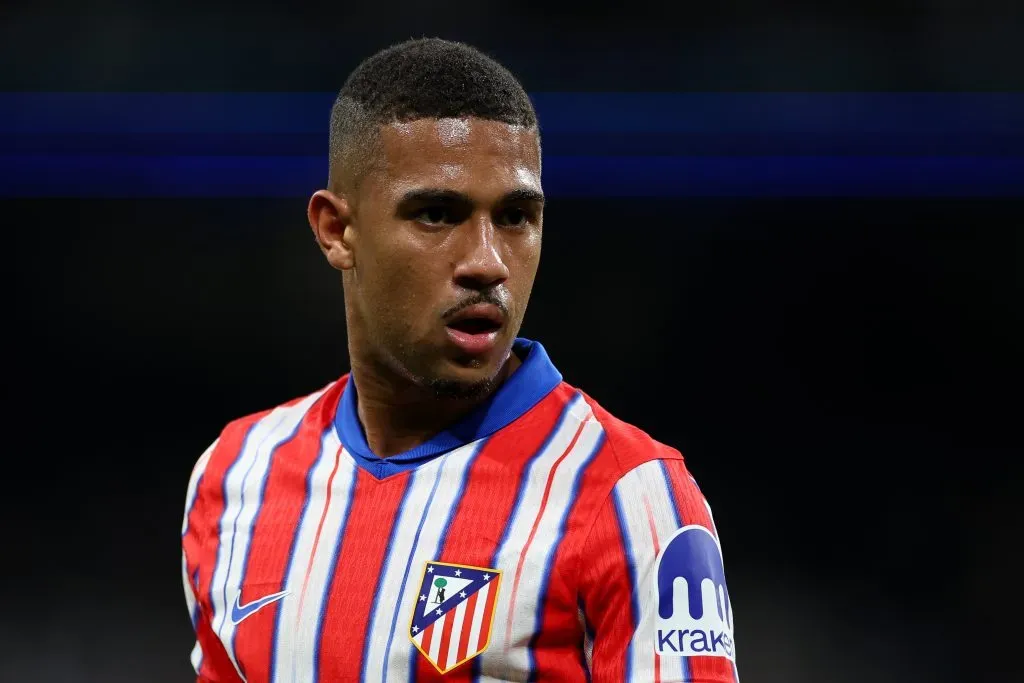 Samuel Lino em partida do Atlético de Madrid.  (Photo by Florencia Tan Jun/Getty Images)