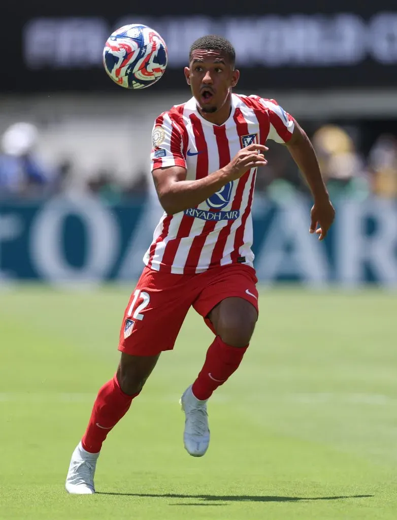 Samuel Lino, pelo Atletico De Madrid. Jogador já foi considerado o melhor do time espanhol em 2024 e agora se aproxima do Flamengo. Ele já atuou em pelo menos sete posições em toda carreira, segundo o Transfermarkt. (Photo by Stu Forster/Getty Images)