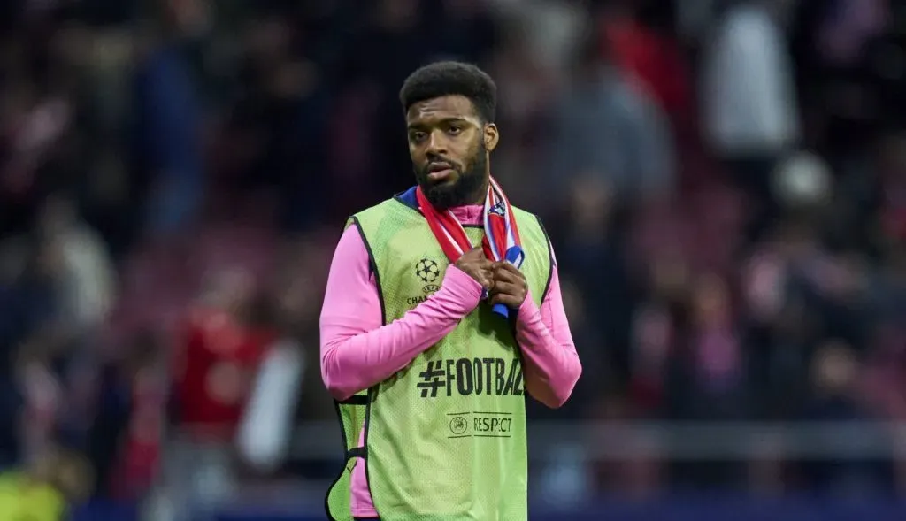 Thomas Lemar no aquecimento (IMAGO / Pressinphoto)