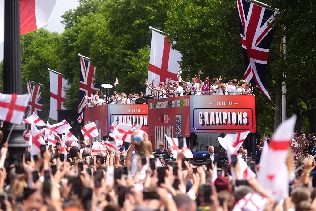 Festa da Inglaterra nas ruas de Londres (Photo by Adam Davy - Pool/Getty Images)