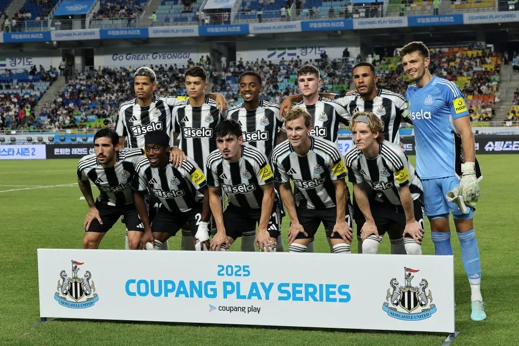Equipe do Newcastle em amistoso durante a pré-temporada na Coreia contra o Team K-League. (Photo by Han Myung-Gu/Getty Images)