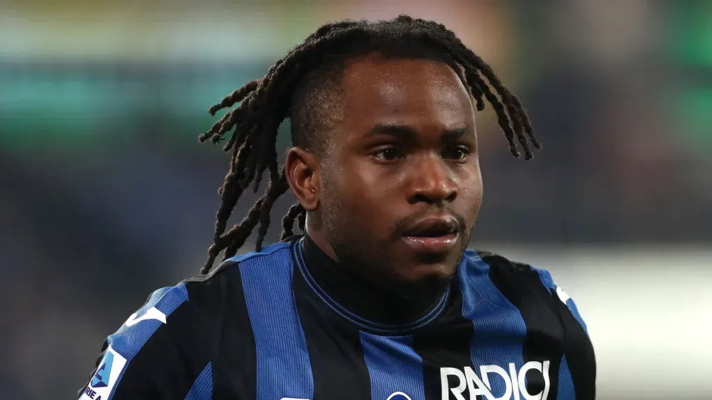 Lookman durante partida pela Atalanta (Photo by Marco Luzzani/Getty Images)