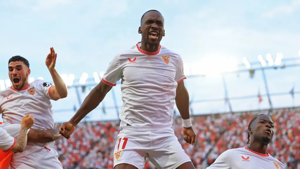 Lukebakio em ação pelo Sevilla. Foto: Fran Santiago/Getty Images