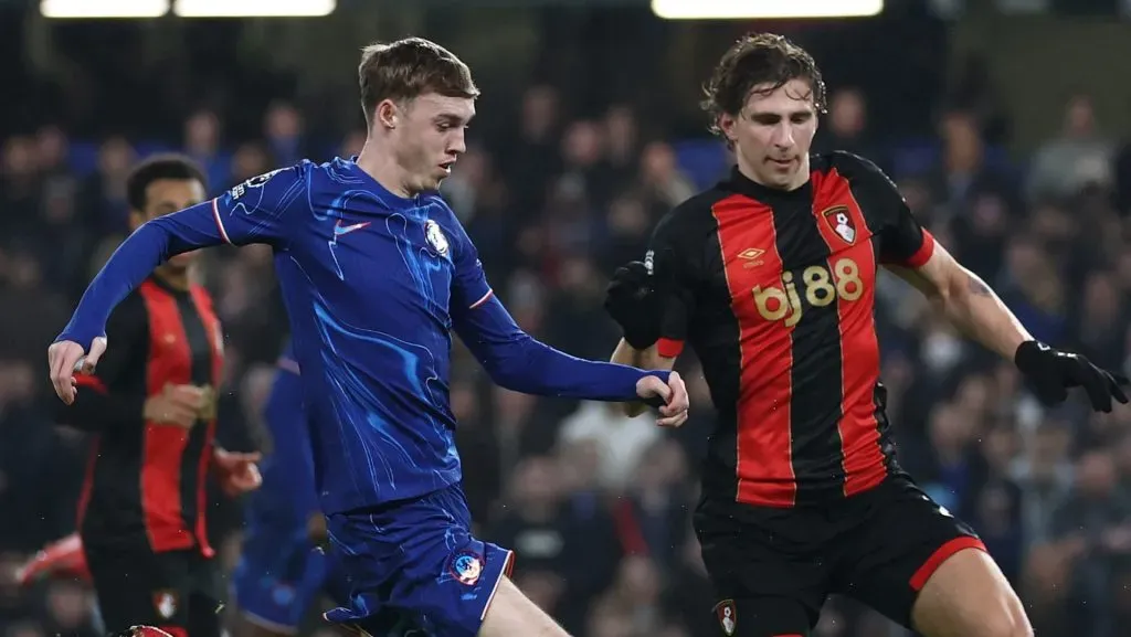 Cole Palmer contra Illya Zabarnyi, alvo do PSG