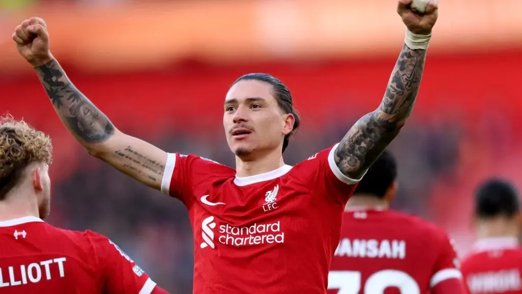 Liverpool informa Milan e Juventus preço para vender Darwin Núñez