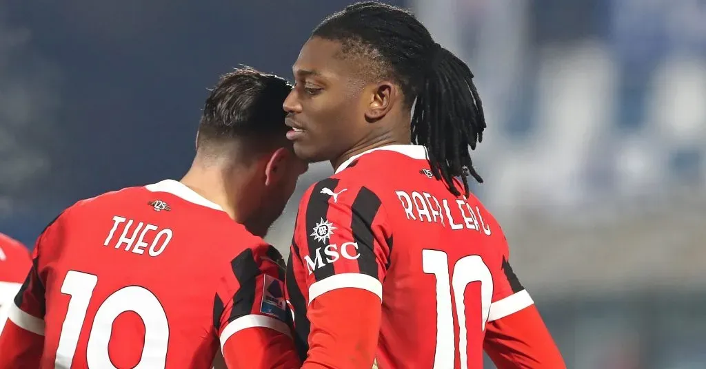 Rafael Leão pelo Milan. (Photo by Marco Luzzani/Getty Images)
