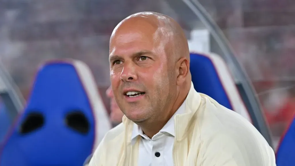 YOKOHAMA, JAPAN – JULY 30: Manager Arne Slot of Liverpool FC looks on prior to the MEIJI YASUDA J.LEAGUE World Challenge 2025 presented by The Nippon Foundation match between Yokohama F•Marinos and Liverpool at Nissan Stadium on July 30, 2025 in Yokohama, Kanagawa, Japan. (Photo by Kenta Harada/Getty Images)