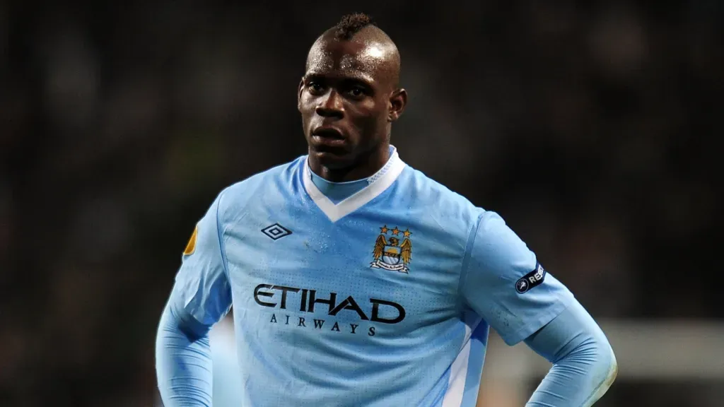 Mario Balotelli em jogo do Manchester City. (Foto: Shaun Botterill/Getty Images)