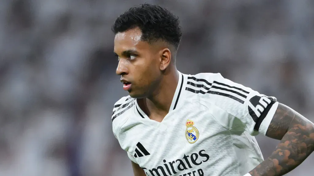 Rodrygo, alvo do Manchester City, em ação com o Real Madrid. Foto: David Ramos/Getty Images