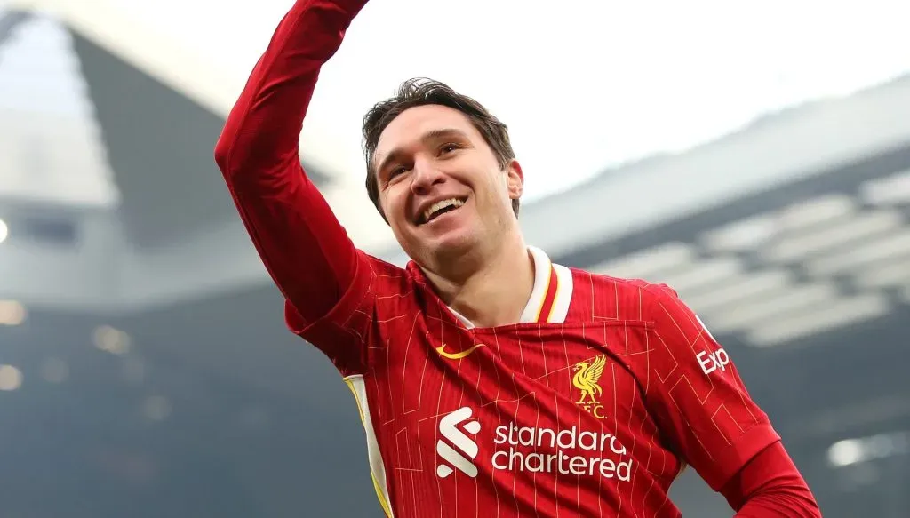 Liverpool se dispõe a emprestar Federico Chiesa para Milan ou Roma