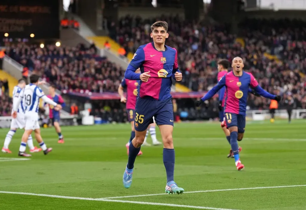 Gerard Martín pelo Barcelona – Photo by Alex Caparros/Getty Images