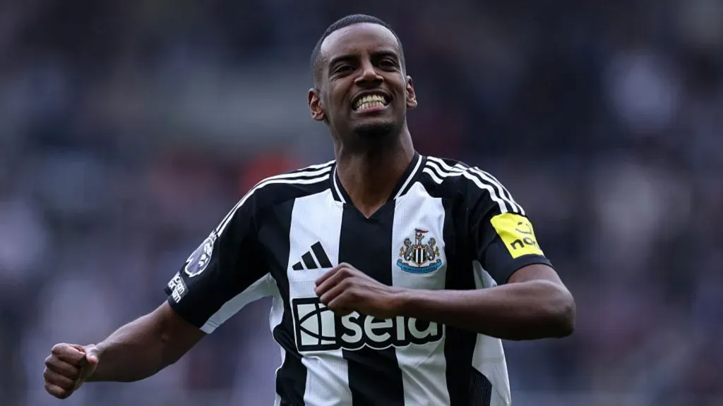 Alexander Isak em ação pelo Newcastle. Alex Livesey/Getty Images.