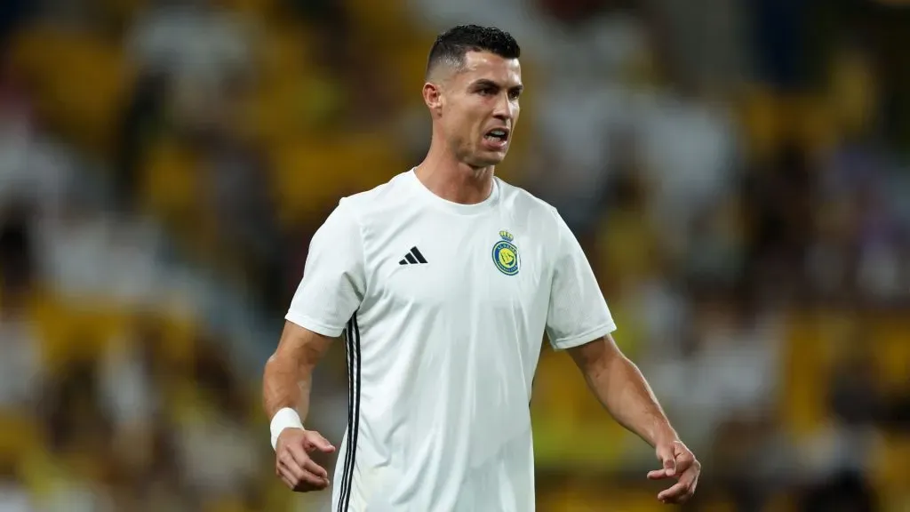 Cristiano Ronaldo pode abrir temporada com mais um título na carreira (Foto: Yasser Bakhsh/Getty Images)