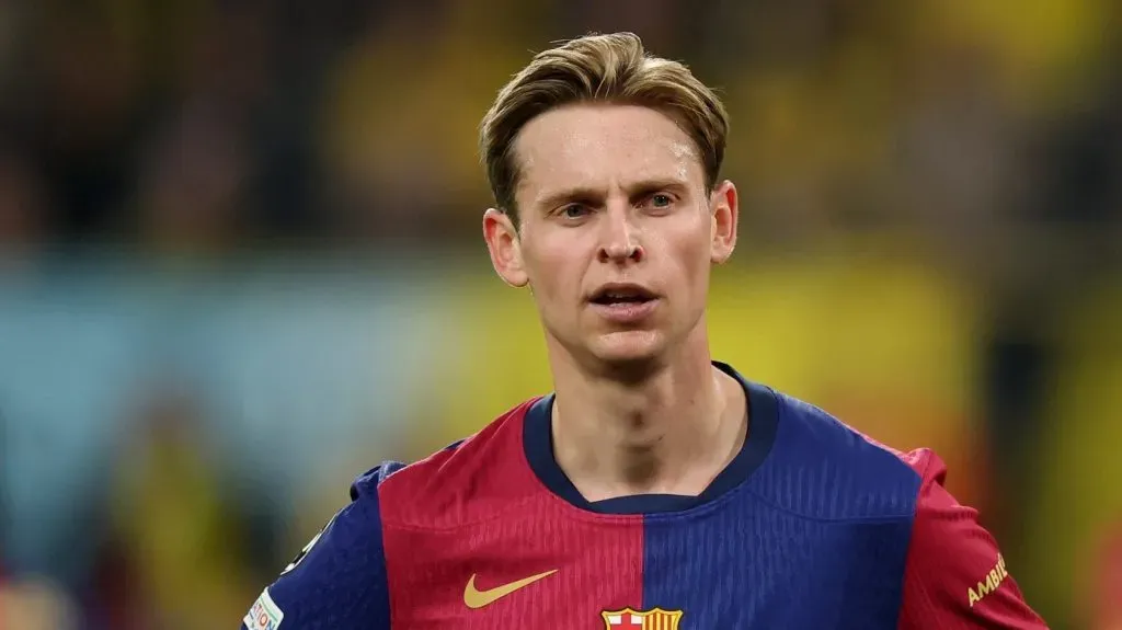 De Jong, meia do Barcelona.