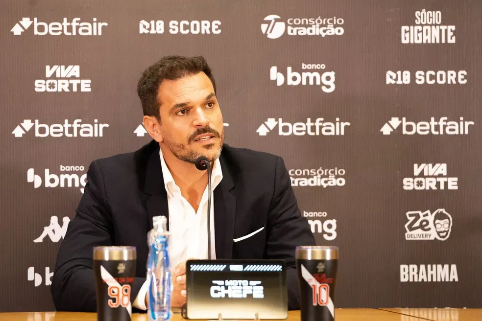 O português Admar Lopes é o diretor executivo de futebol do Vasco. Foto: Matheus Lima/Vasco