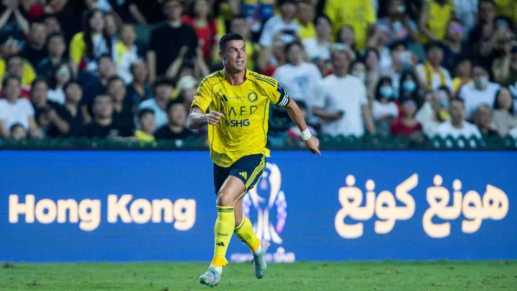 Cristiano Ronaldo corre durante partida. Foto: Yu Chun Christopher Wong/Eurasia Sport Images/Getty Images