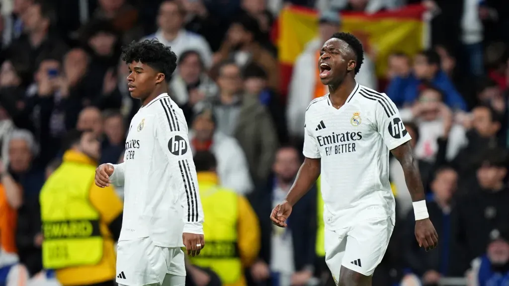 Vinicius Junior ao lado de Endrick durante jogo do Real Madrid (Foto: Angel Martinez/Getty Images)
