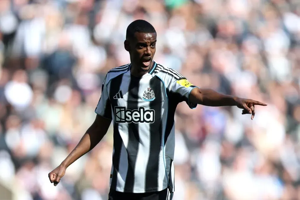 Arsenal explica por que preferiu contratar Gyökeres a Alexander Isak