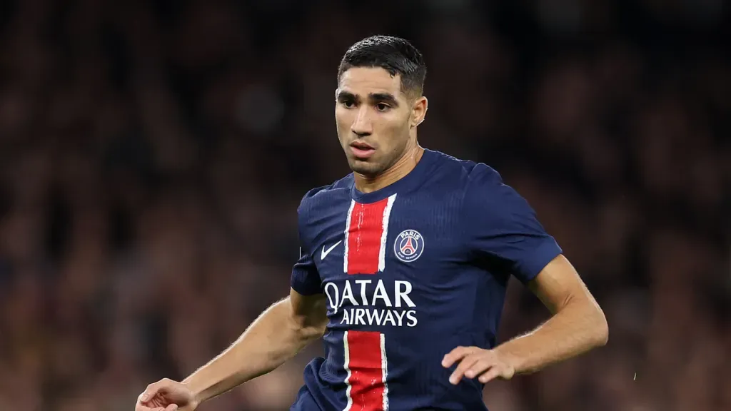 Atualmente no PSG, o lateral Hakimi é revelado pelo Real Madrid (foto: Julian Finney/Getty Images)