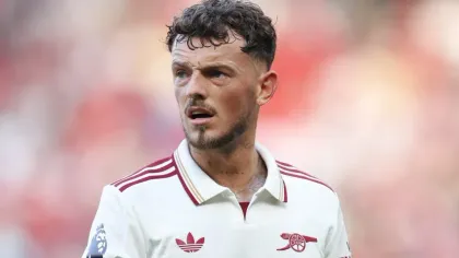 O Chelsea avalia a contratação de Ben White, lateral-direito do Arsenal. (Photo by Michael Regan/Getty Images)