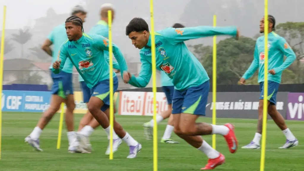 Kaio Jorge (centro) é o único estreante em convocações na lista de Ancelotti (Foto: Rafael Ribeiro – Divulgação- CBF)