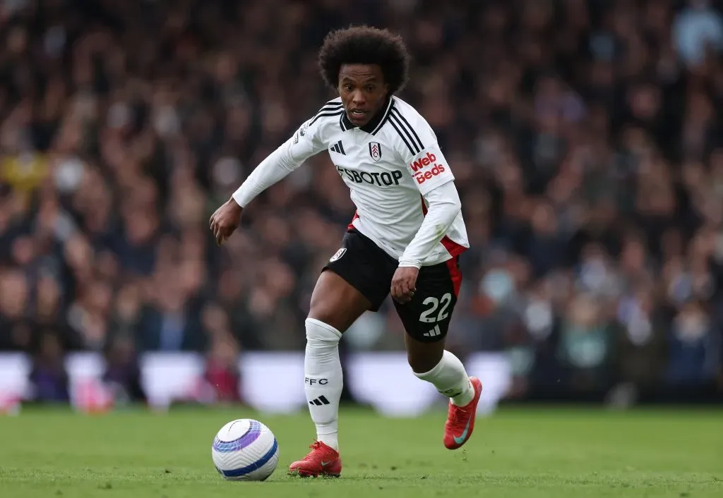 Willian nos tempos de Fulham (Photo by Alex Davidson/Getty Images)