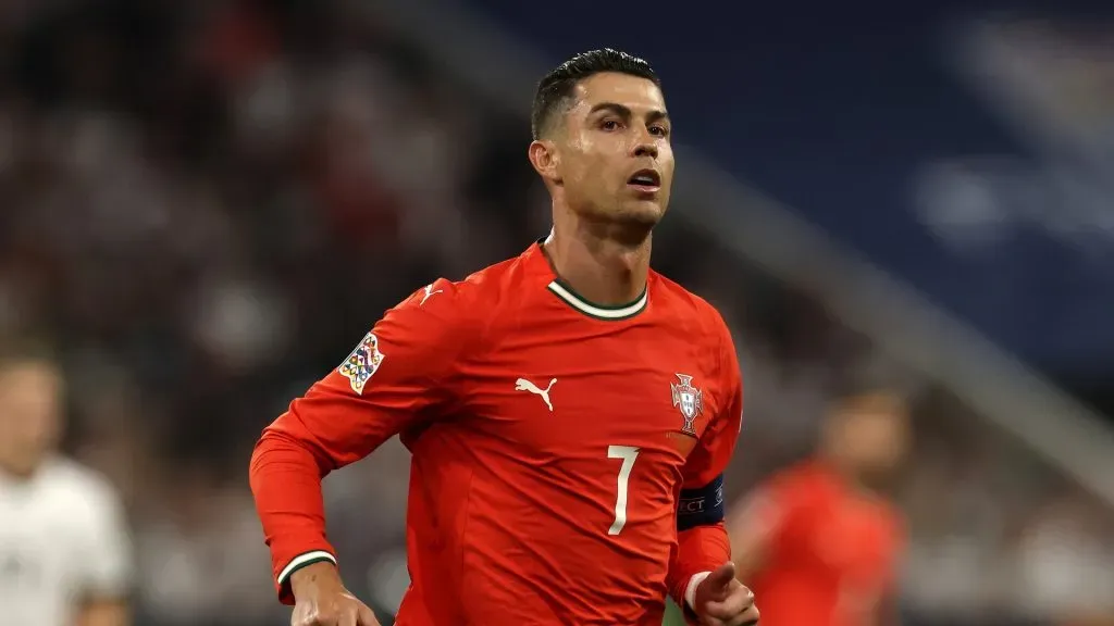 Cristiano Ronaldo jogando por Portugal. Foto: Alexander Hassenstein/Getty Images