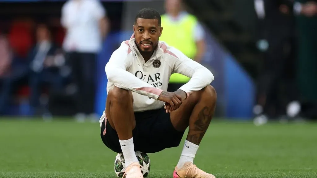 Kimpembe fez história no PSG (foto: Carl Recine/Getty Imagens)