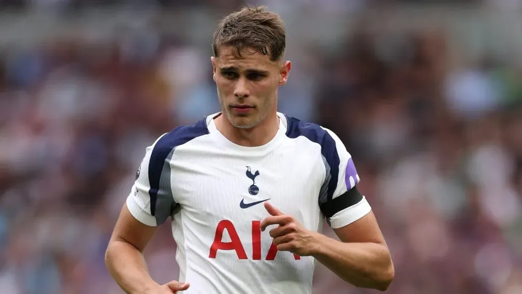 Van de Ven é alvo do Real Madrid