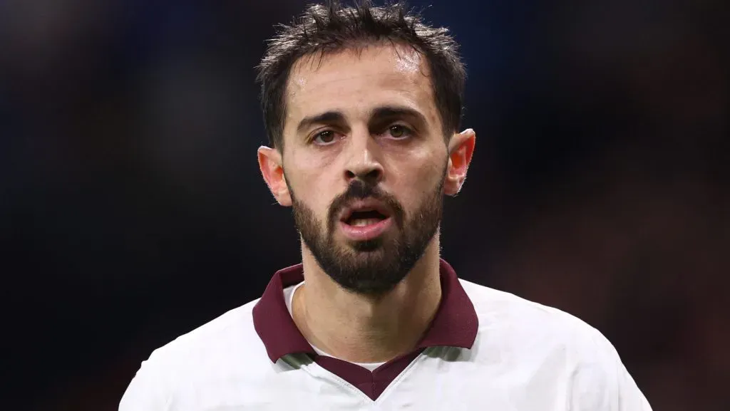 Bernardo Silva, possível reforço do Barcelona, em campo com o City (Photo by Clive Rose/Getty Images)
