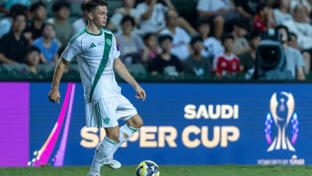 Matteo Dams em ação durante partida. Foto: Yu Chun Christopher Wong/Eurasia Sport Images/Getty Images