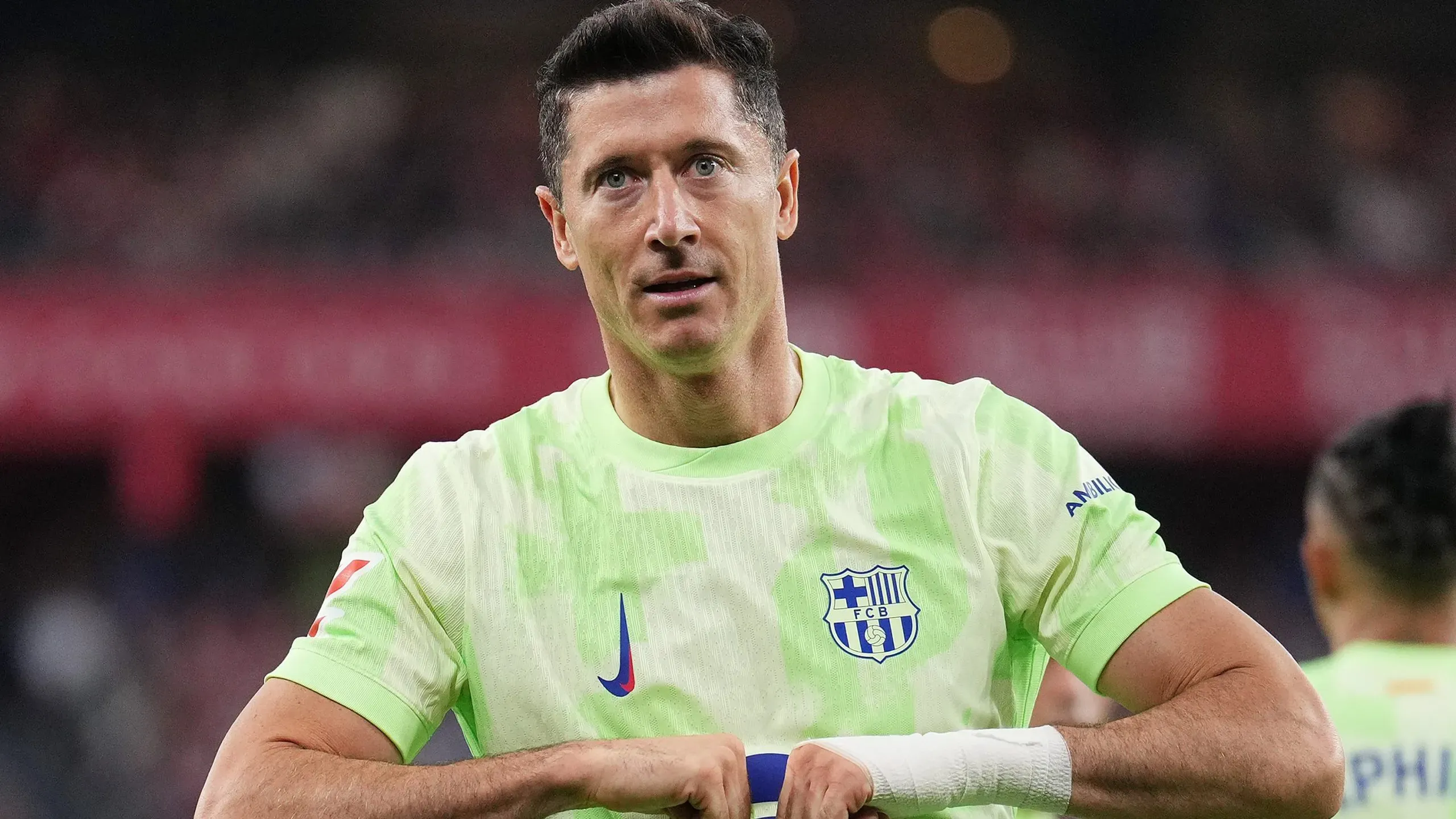 Lewandowski está com 37 anos e Barcelona pensa em substituto. Foto: Juan Manuel Serrano Arce/Getty Images
