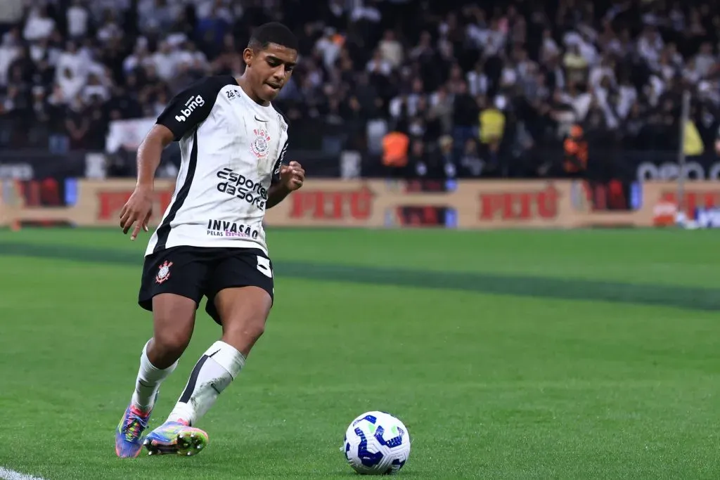 Gui Negão na partida diante do Athletico. Foto: Marcello Zambrana/AGIF