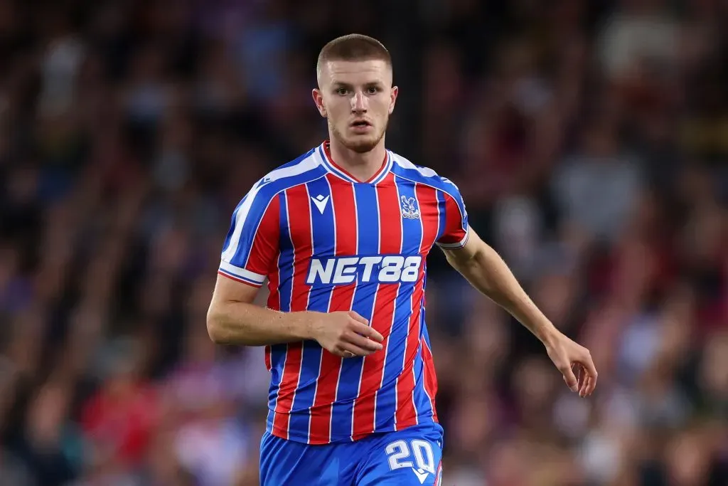 Adam Wharton em ação pelo Crystal Palace. Foto: Justin Setterfield/Getty Images