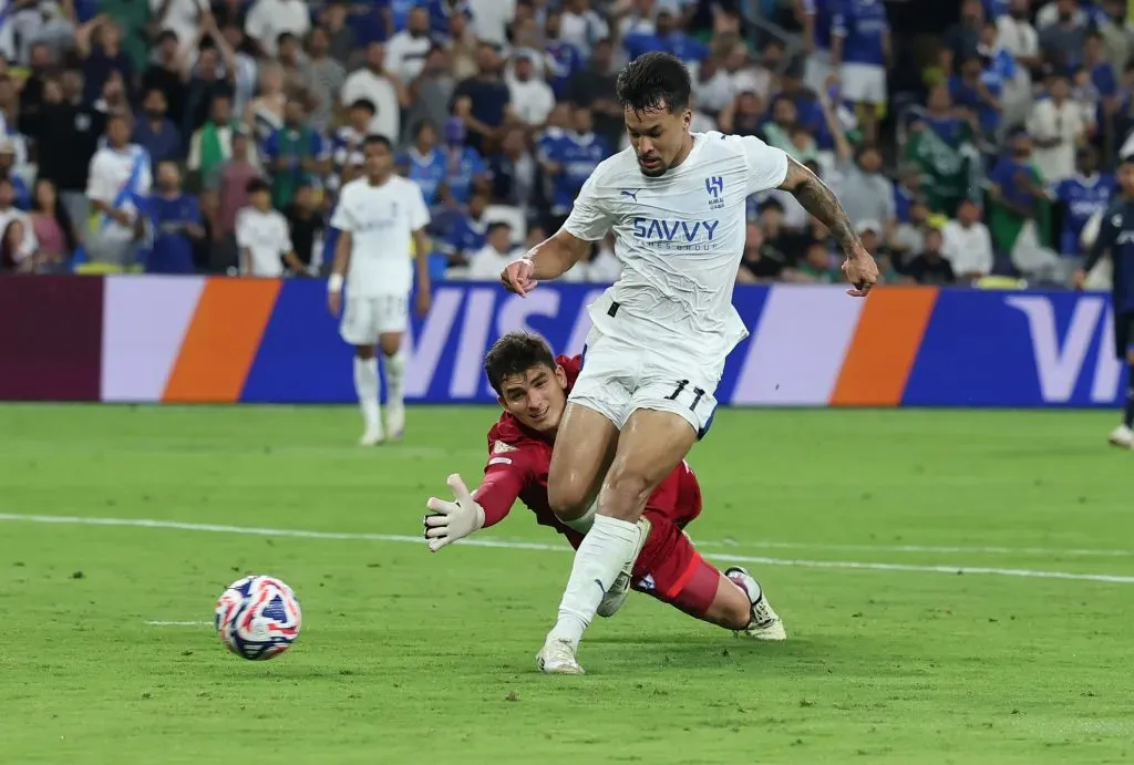 Marcos Leonardo fazendo um gol pelo Al-Hilal. Foto: Richard Pelham/Getty Images