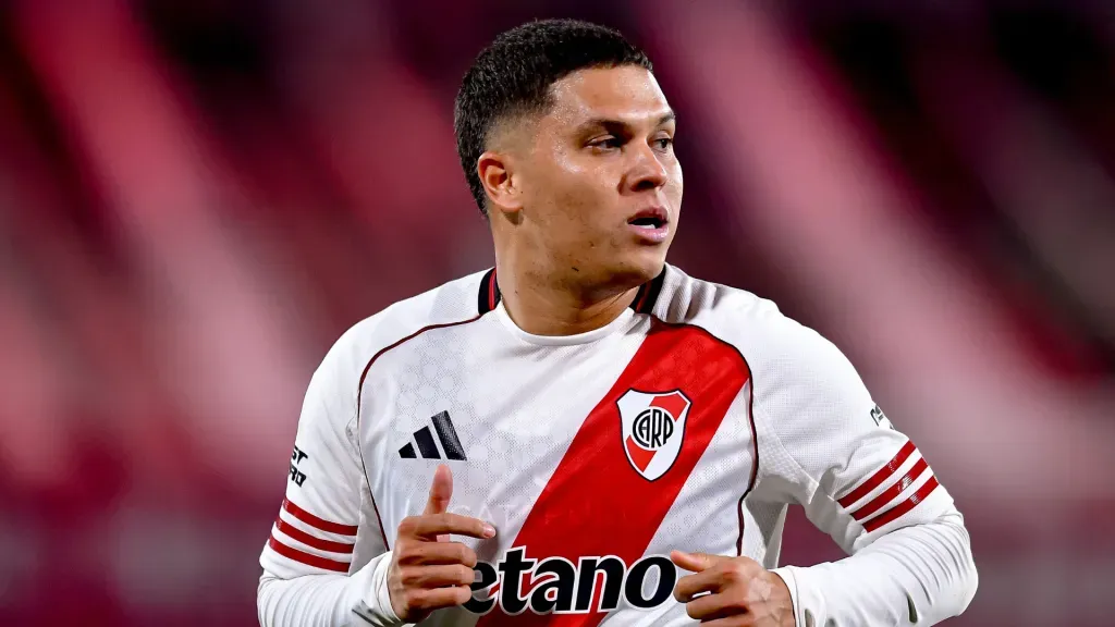 Juan Fernando Quintero pelo River Plate (Foto: Marcelo Endelli/Getty Images)
