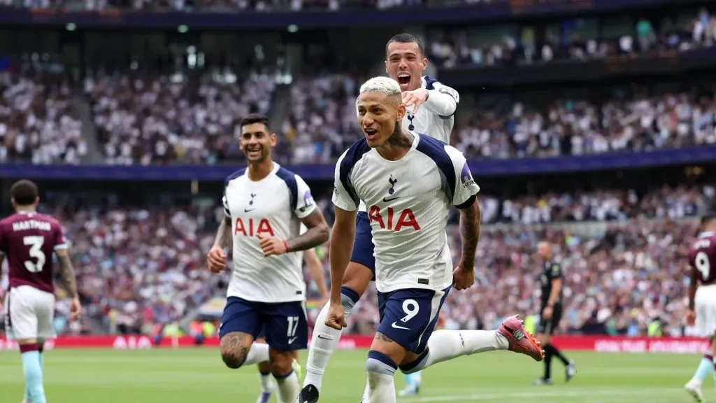 Richarlison vive grande fase no Tottenham. (Photo by Justin Setterfield/Getty Images)