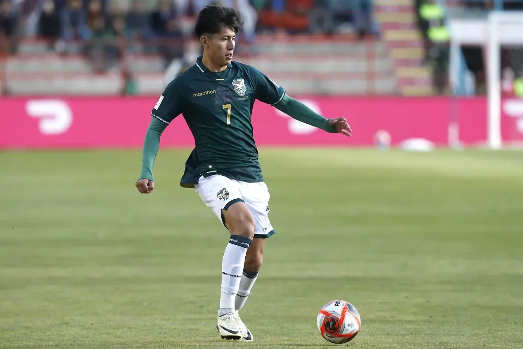 Miguel Terceros pela Bolívia. (Photo by Gaston Brito Miserocchi/Getty Images)