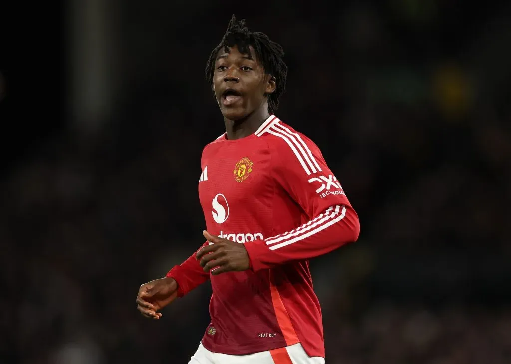 Mainoo considera deixar o Manchester United. Foto: Richard Heathcote/Getty Images