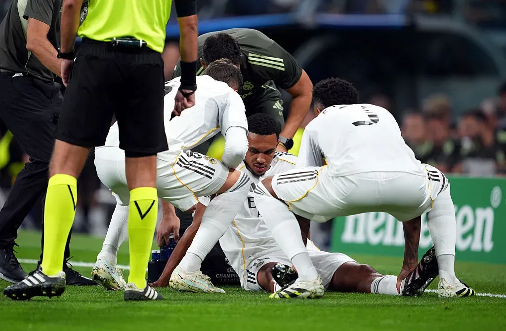 Trent Alexander-Arnold sofre lesão pelo Real Madrid. (Photo by Mateo Villalba Sanchez/Getty Images)
