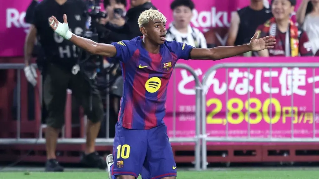 Lamine Yamal, atacante do Barcelona