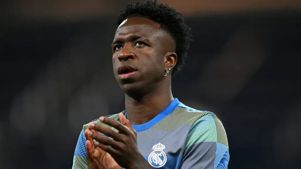 Vinicius Júnior em ação com o Real Madrid (Photo by Denis Doyle/Getty Images)