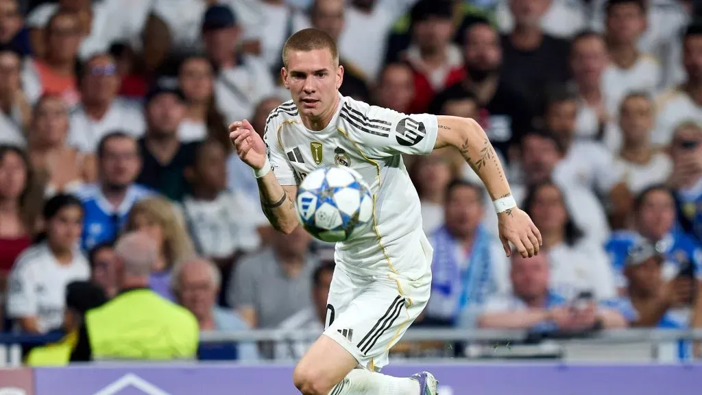 Franco Mastantuono foi titular na Champions League. Foto: Angel Martinez/Getty Images